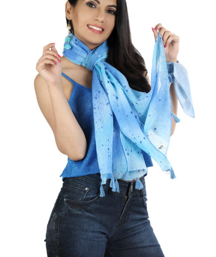 Fringes printed scarf